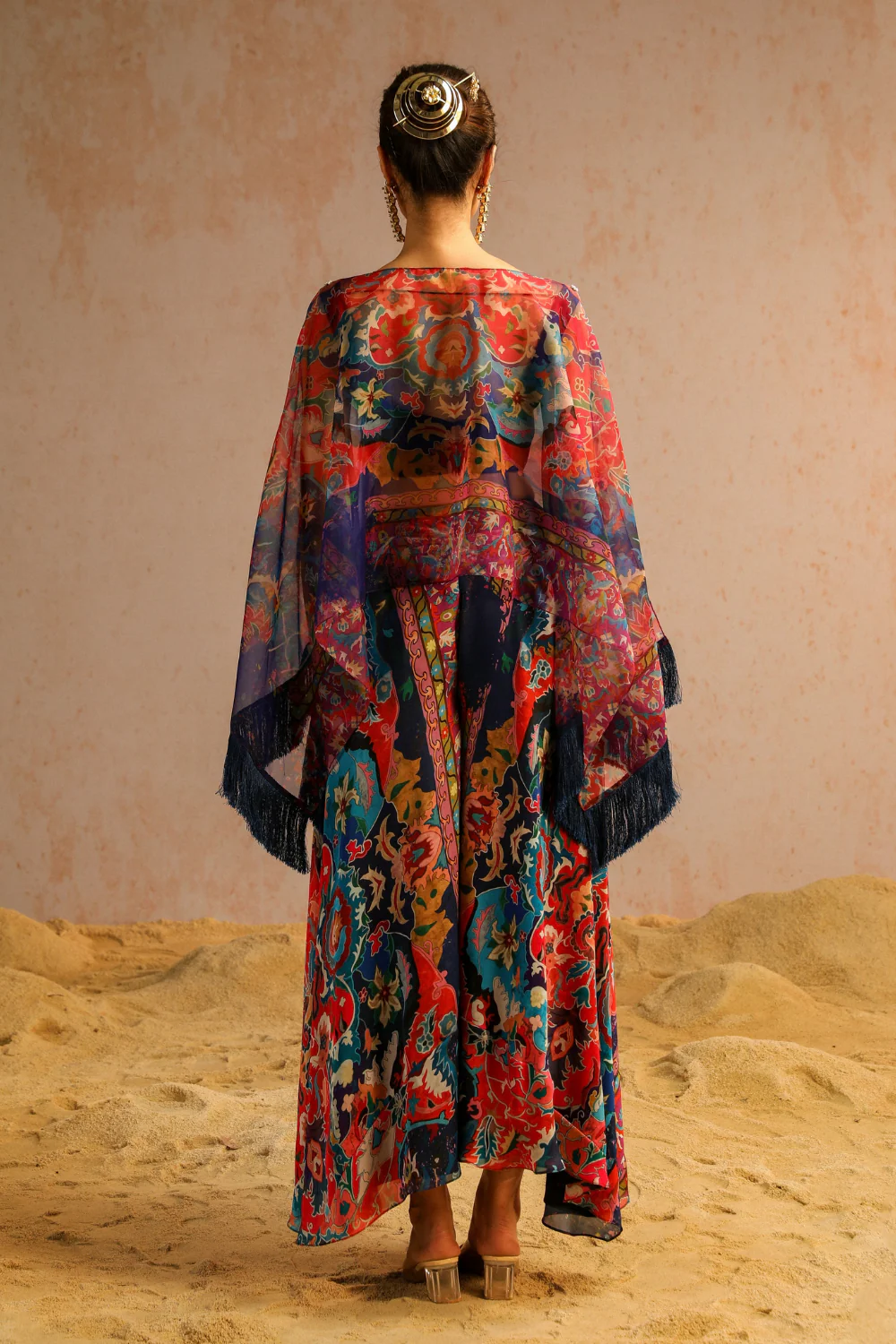Blue pants with blouse and cape - Image 5