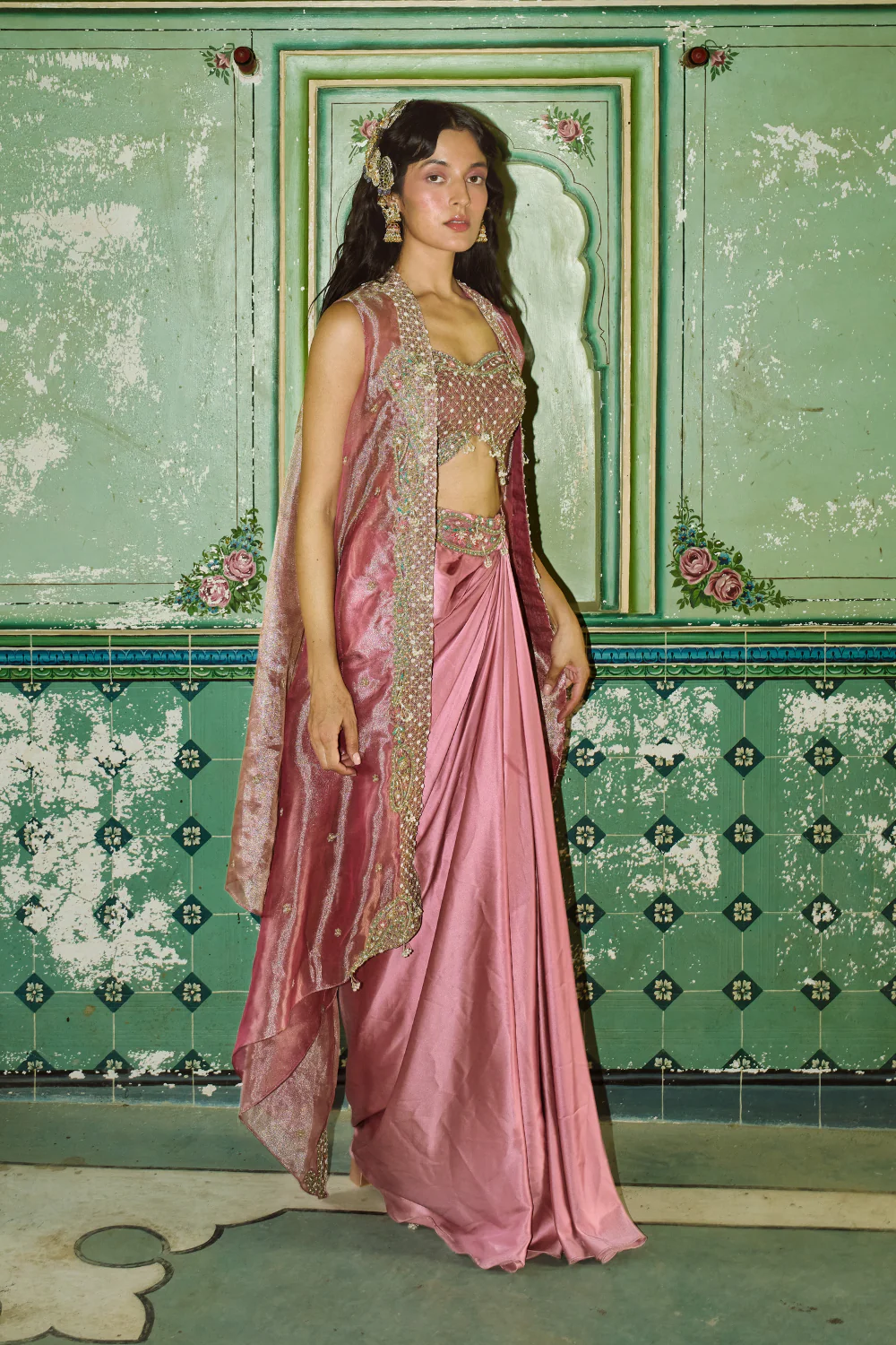 Blush pink drape satin skirt set with cape - Image 5