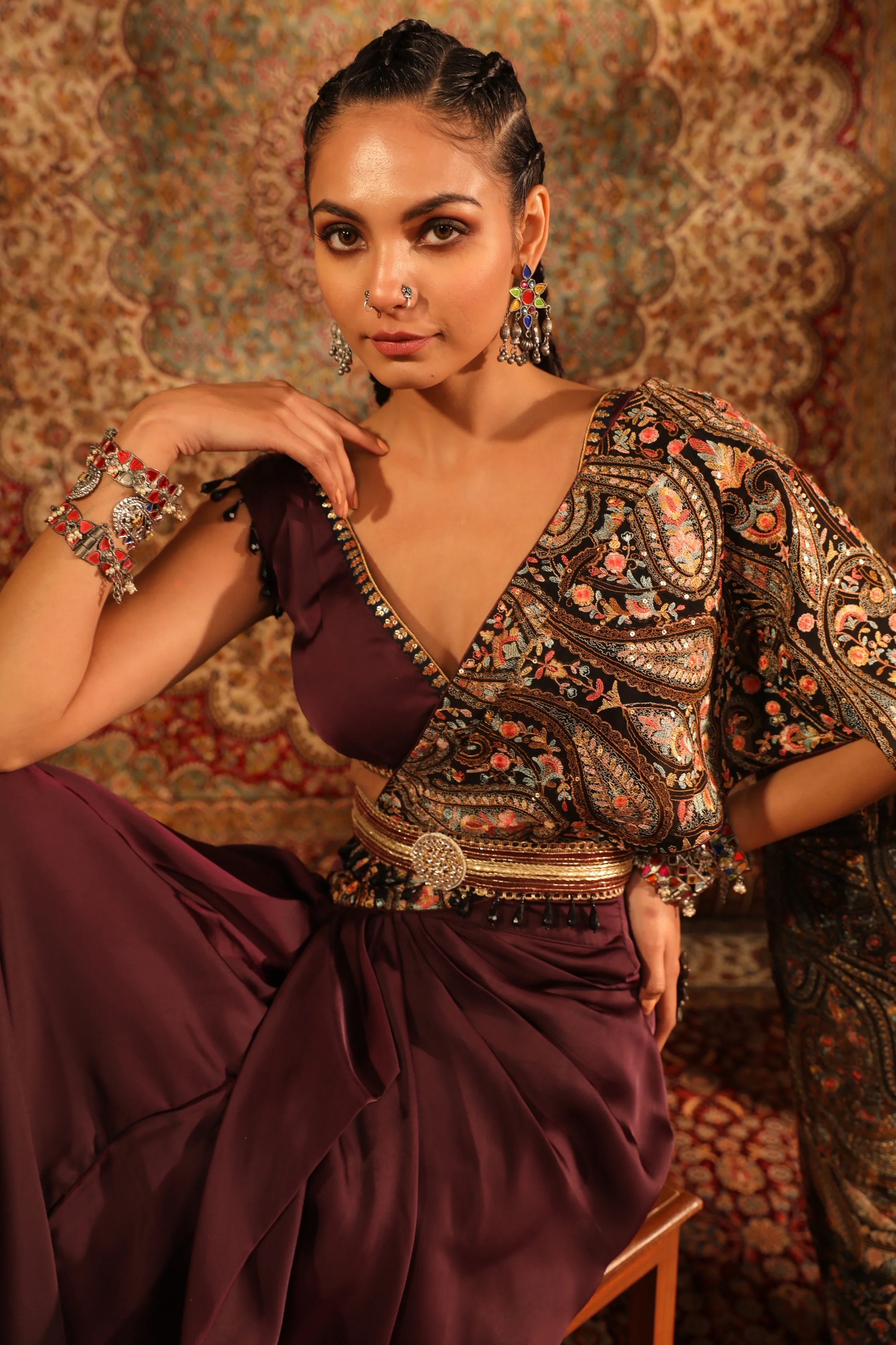 Wine Kashida draped saree - Image 3