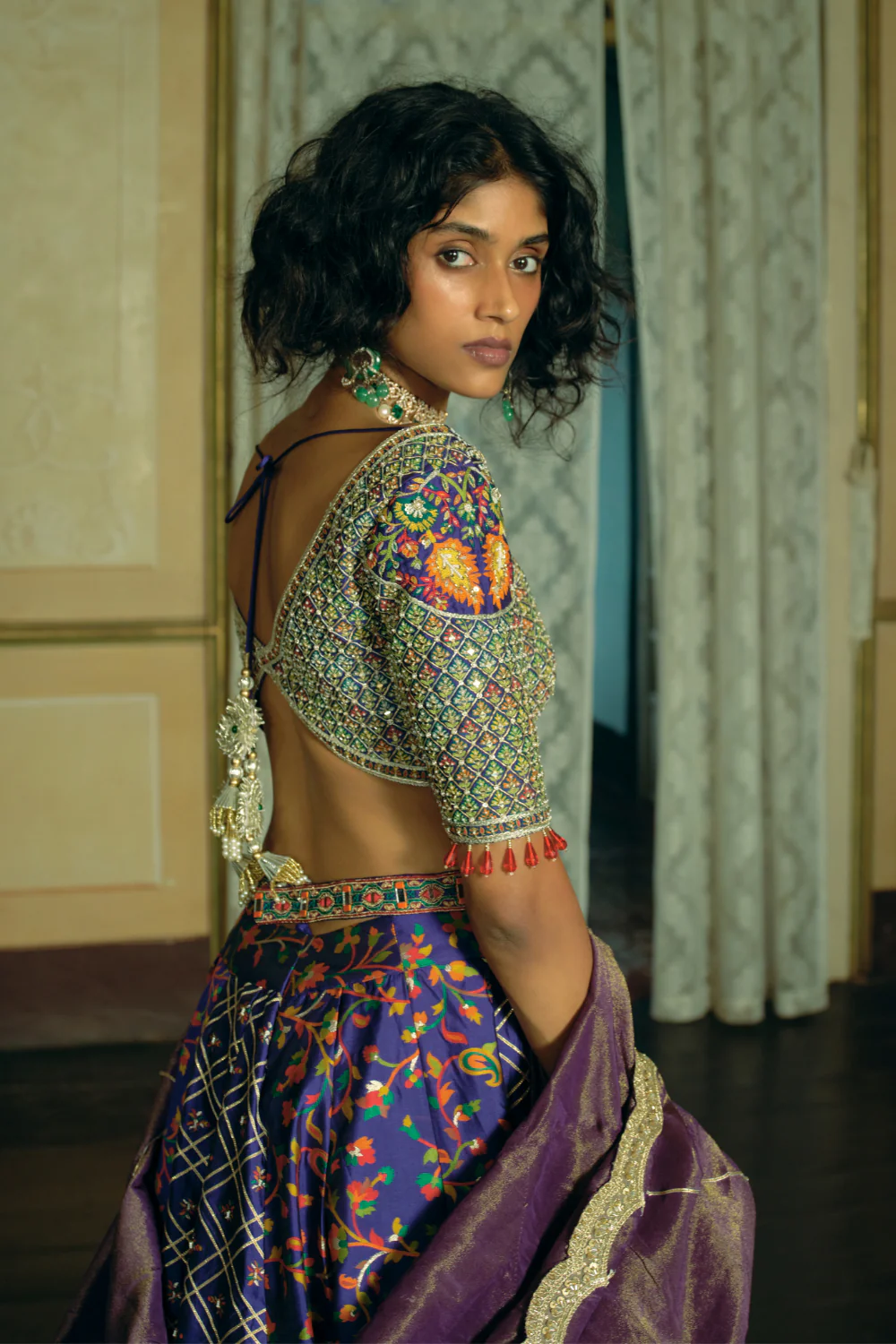 Purple jacquard silk banarasi lehnga set - Image 5